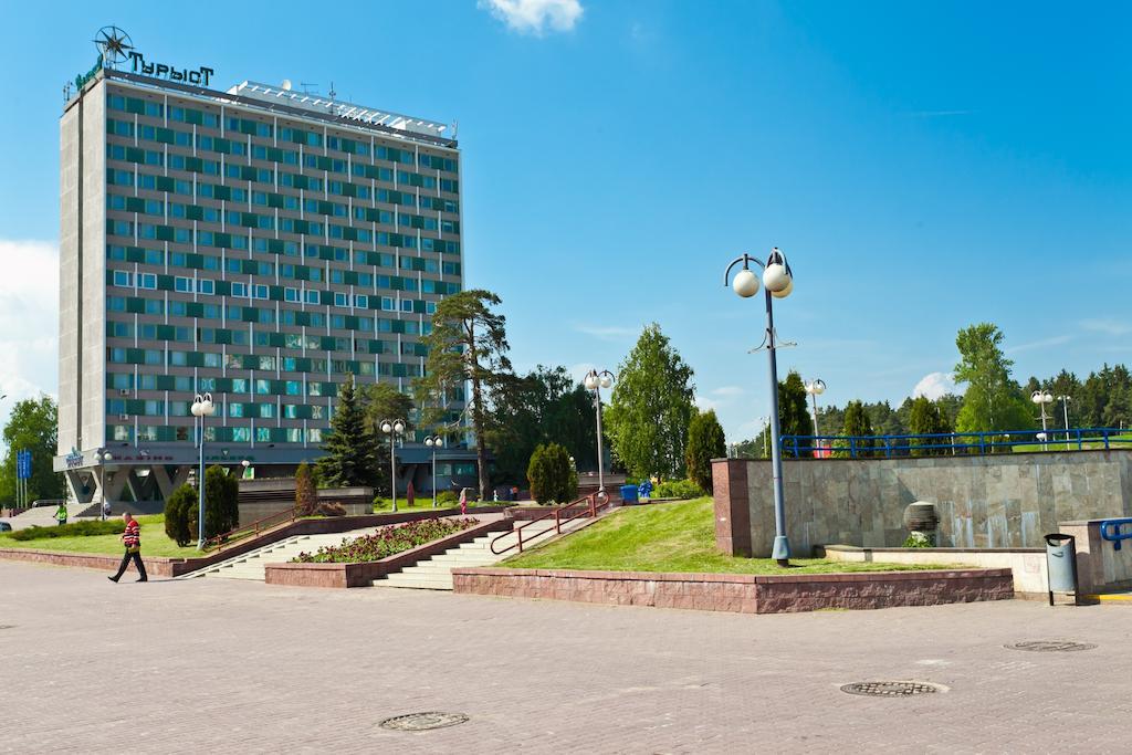 Tourist Hotel Minsk Eksteriør billede
