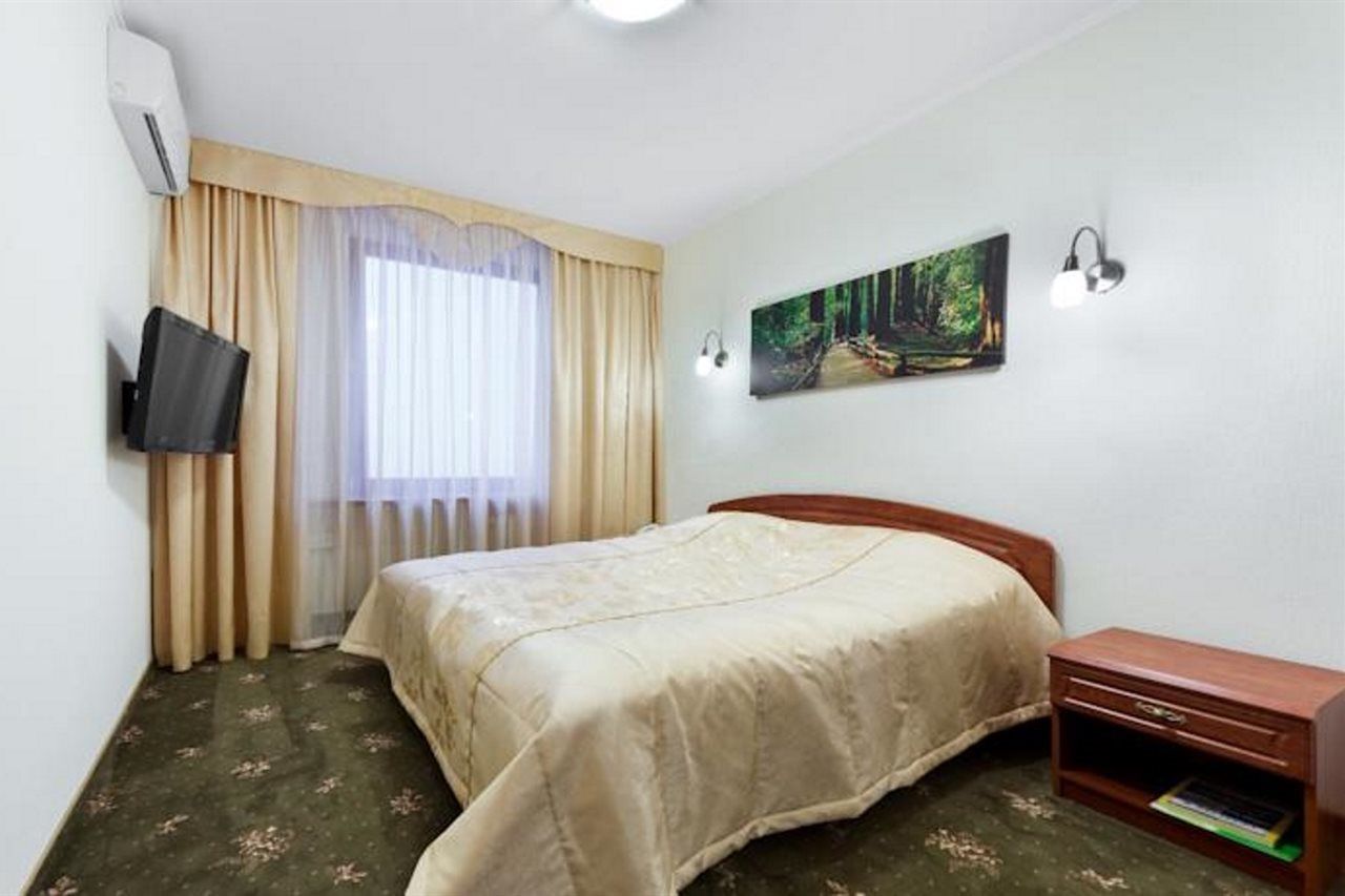Tourist Hotel Minsk Eksteriør billede