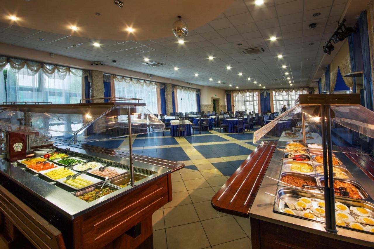 Tourist Hotel Minsk Eksteriør billede