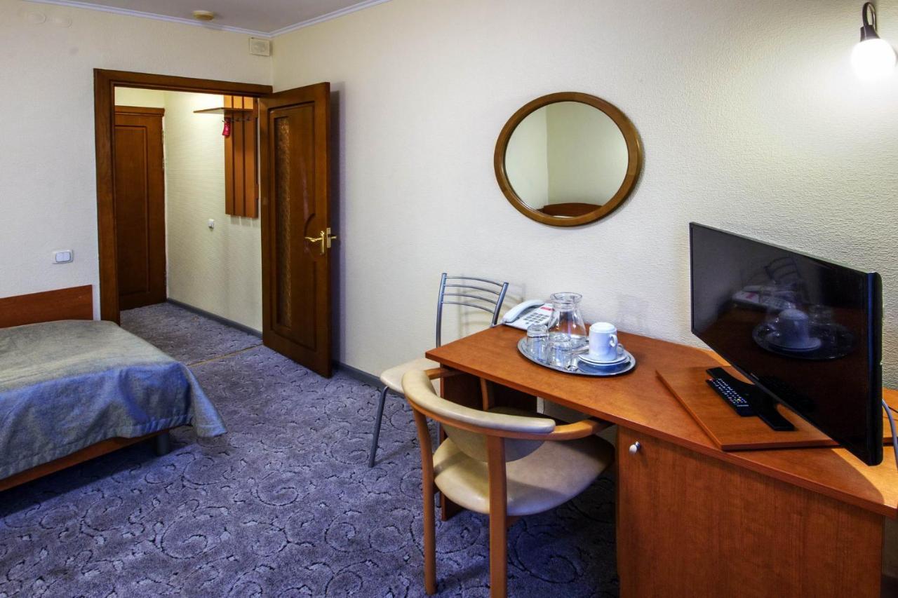 Tourist Hotel Minsk Eksteriør billede