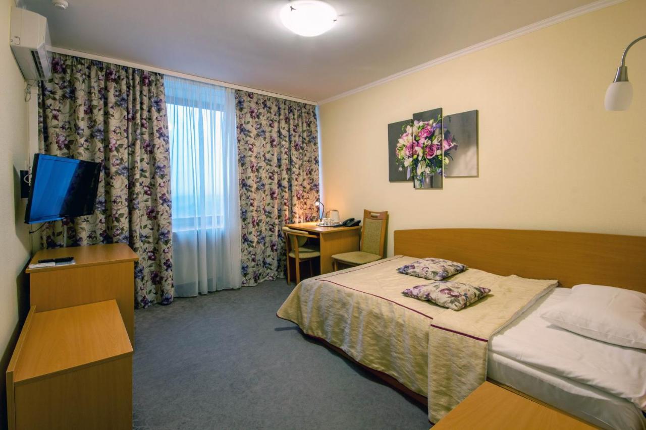 Tourist Hotel Minsk Eksteriør billede